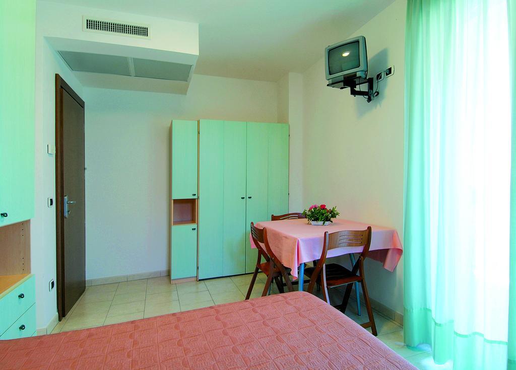 Hotel Residence Margherita Tortoreto Eksteriør bilde